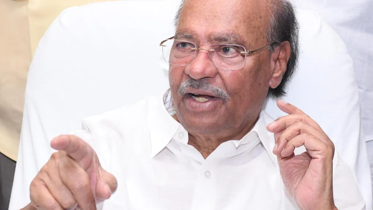 Court rejects Ramadoss&rsquo; plea on PMK&rsquo;s mango symbol