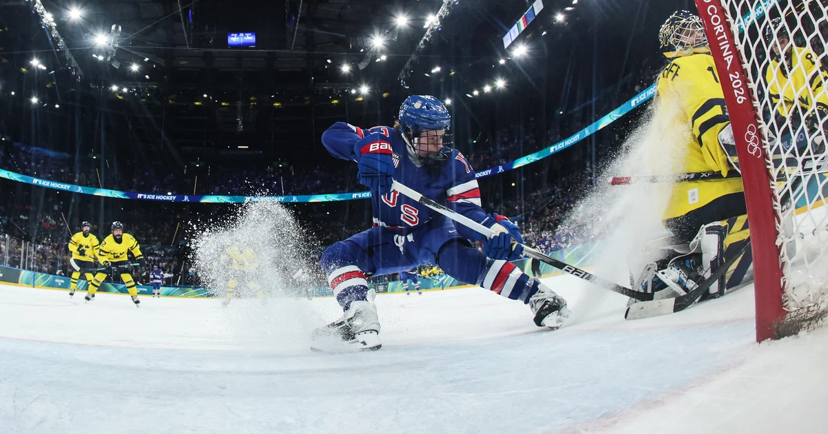 Team USA headed to women's hockey gold medal game at Winter Olympics