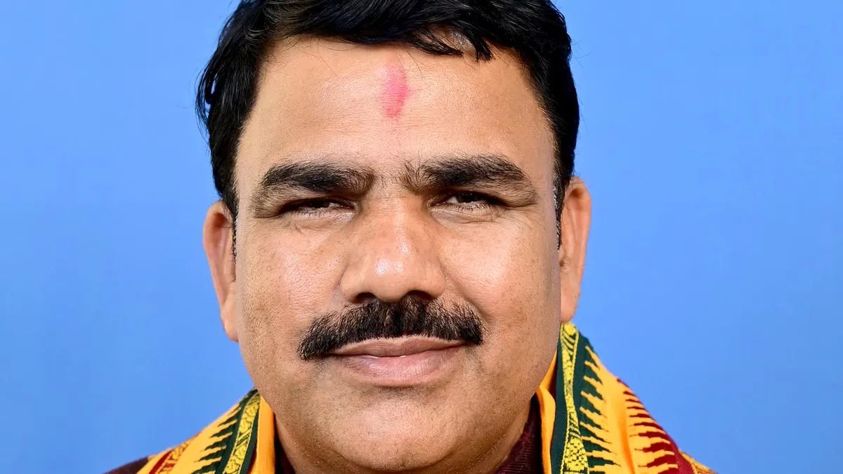 Follow example of Dharmendra Pradhan, resign from post, Naveen to Odisha Education Minister