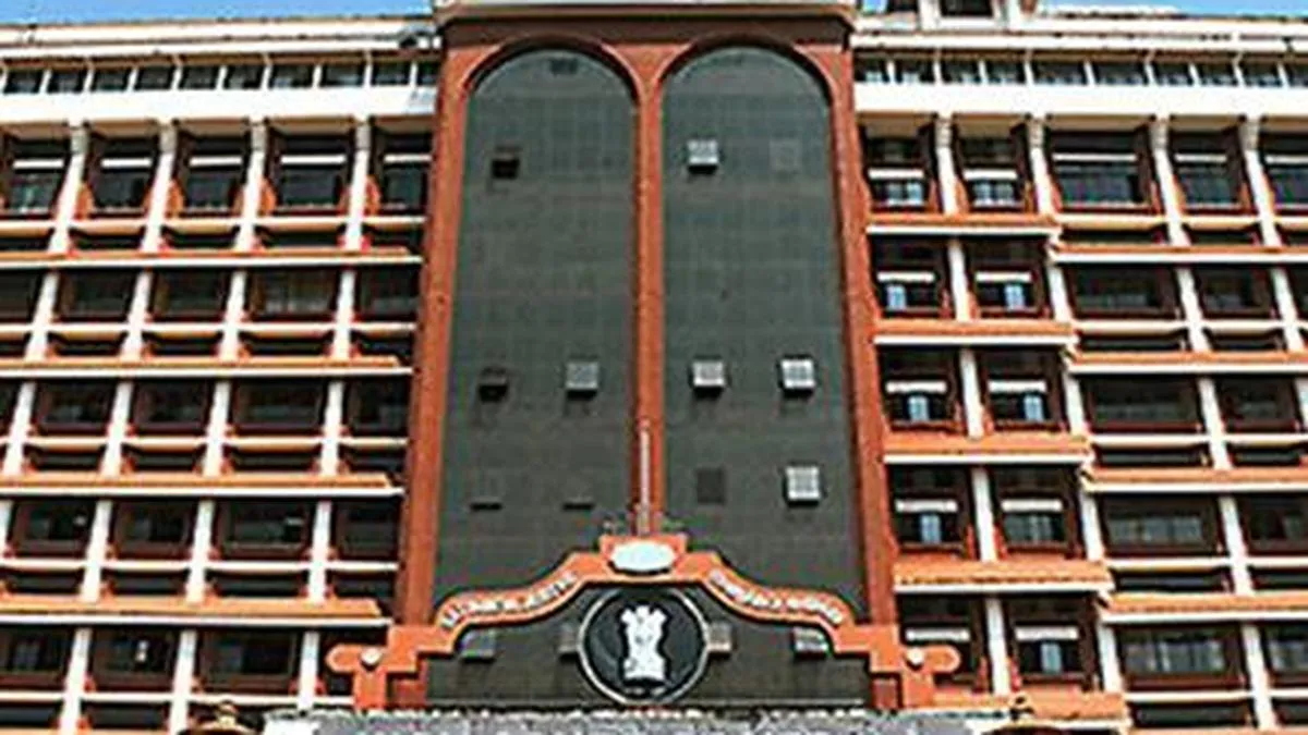 HC pulls up home secy over delay in handing over compensation