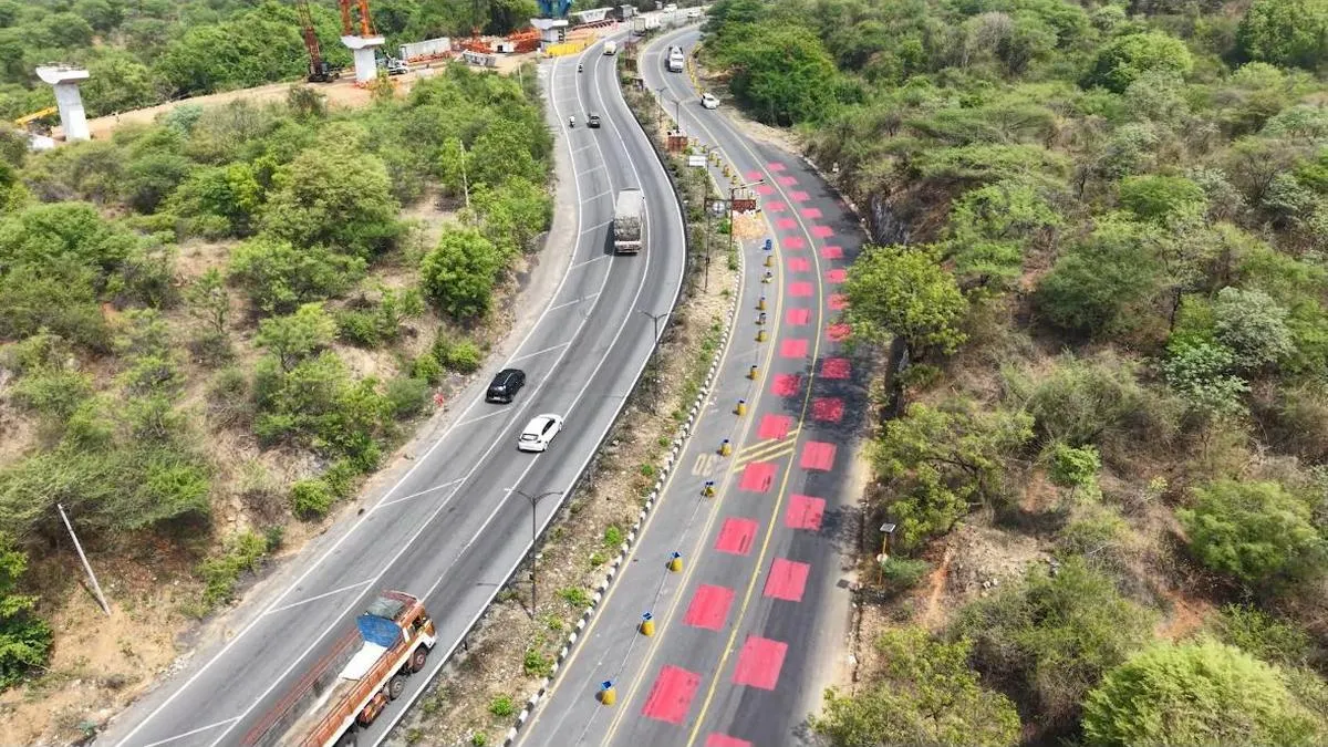 In a first, NH stretch in T.N. gets red markings to enhance visibility