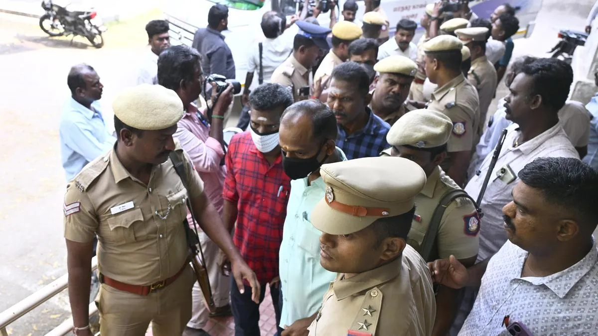 Madras High Court Madurai Bench orders notice to nine convicts in Sattankulam custodial death case