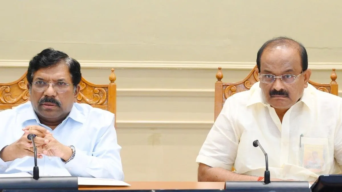 Minister, Chief Secretary chair meet to review LPG shortage