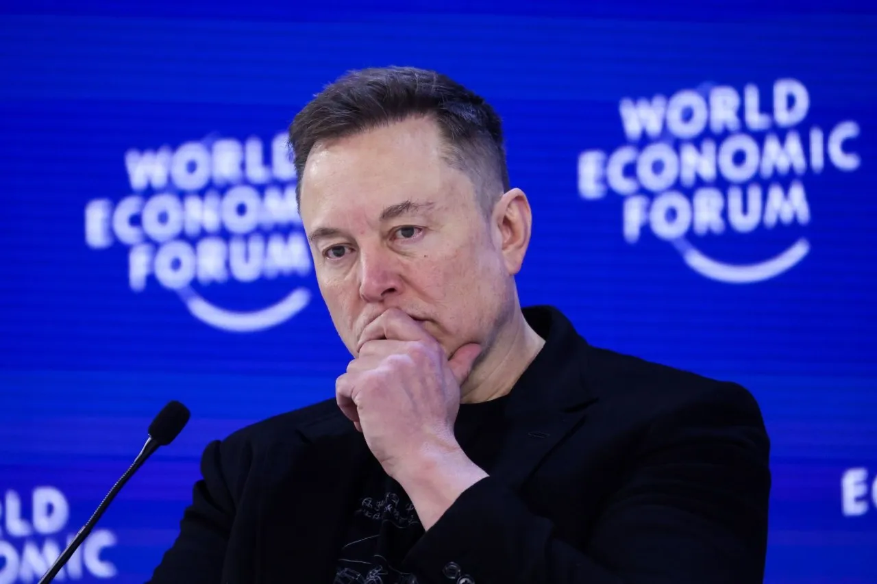 Musk Says xAI Must Be Rebuilt as Co-Founders Exit