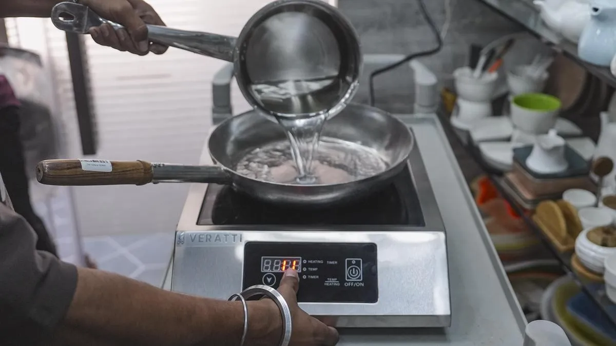 Sales of electric cooktops sizzle as LPG flameout worries families