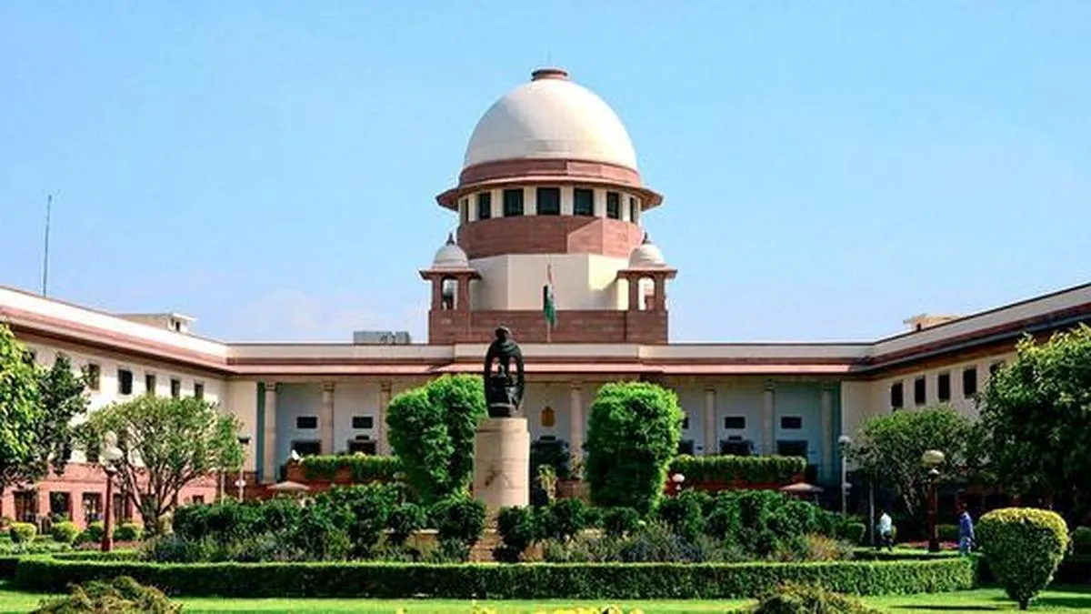 SC asks Centre to examine plea on Aadhaar issuance norms