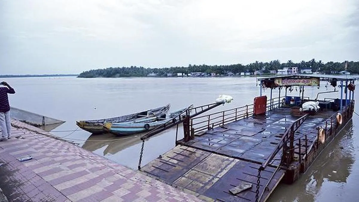 Two more bodies retrieved from Godavari River 